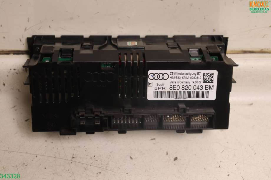 Varmeapparat betjening til Audi A4 2004-2008 (Type III) (B7) (B7) (AUDI|8E0 820 043 BM|)