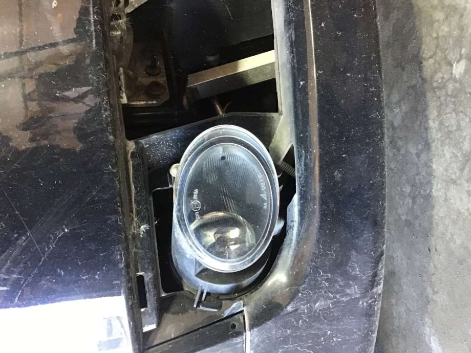 Tåkelykt høyre foran til Audi TT, 2006-2014 (Type II) (AUDI|8J0 941 700)