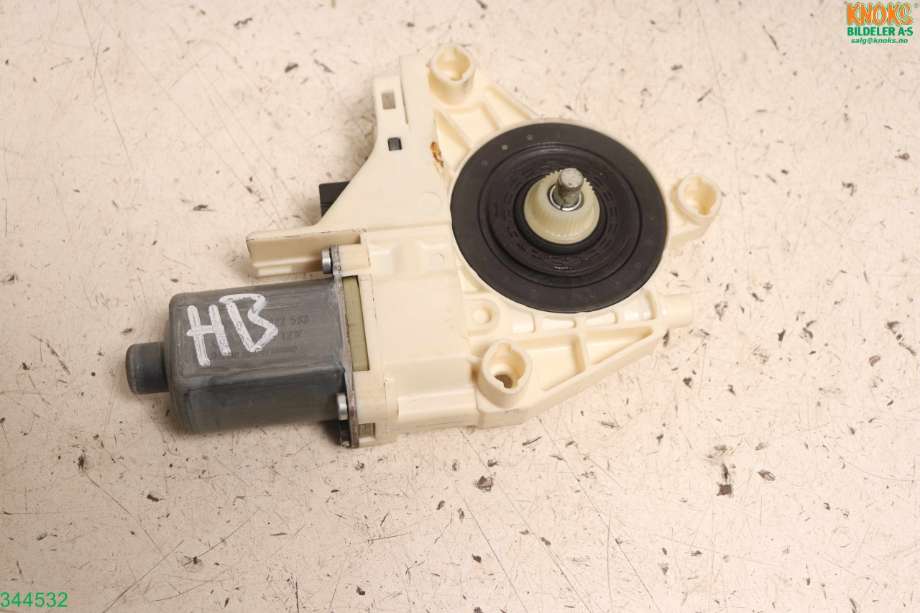 Ruteheis høyre til Renault Fluence Z.E 2011-2014  (RENAULT|827300013R|)