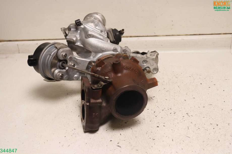Turbo til BMW 3-Serie 2018-->> (G20) (G20) (BMW|11 65 8 587 540|)