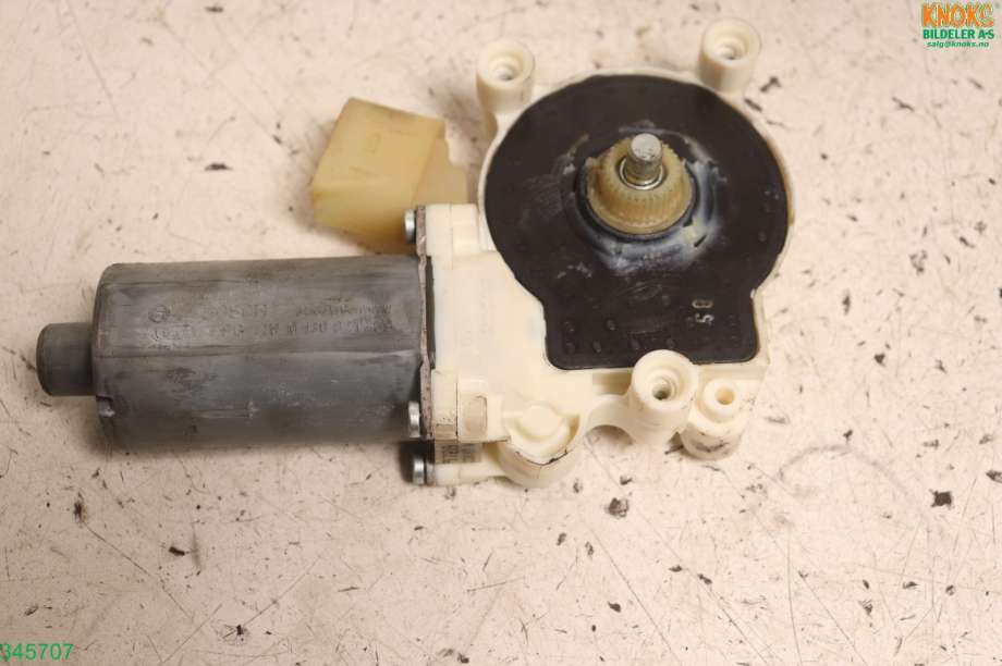 Ruteheis venstre til BMW 5-Serie 2003-2010 (E60/E61) (E60/E61) (BMW|67 62 6 981 141|)