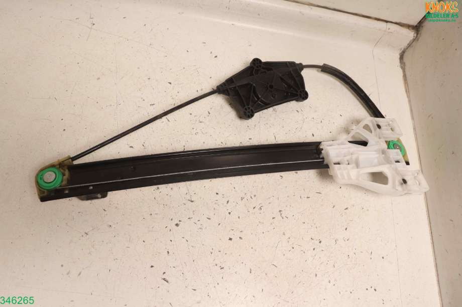Ruteheis til Audi Q3 2011-2014 (Type I, Fase 1) (AUDI|8U0 839 461|)