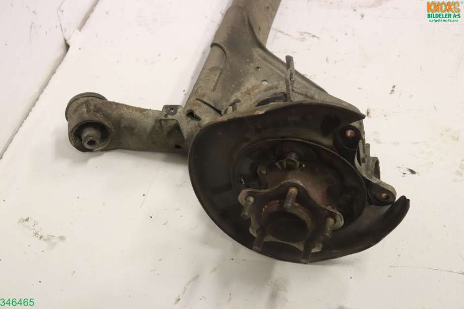 Bakaksel til Nissan Leaf 2011-2017 (Type I)  (NISSAN|555013NF0B|)