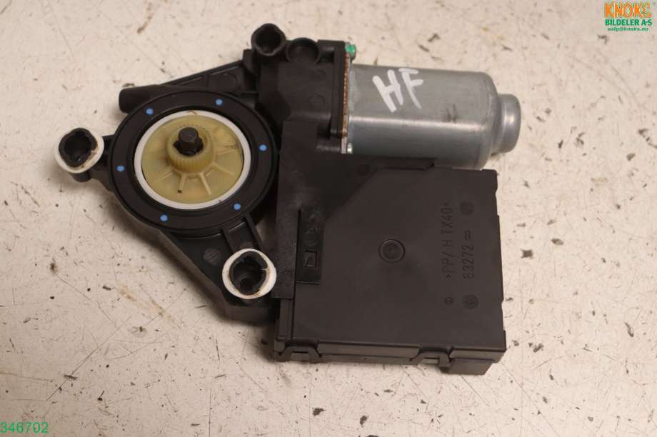 Ruteheis høyre til Škoda Octavia 2005-2008 (Type II, Fase 1)  (SKODA|1T0 959 702 E|)
