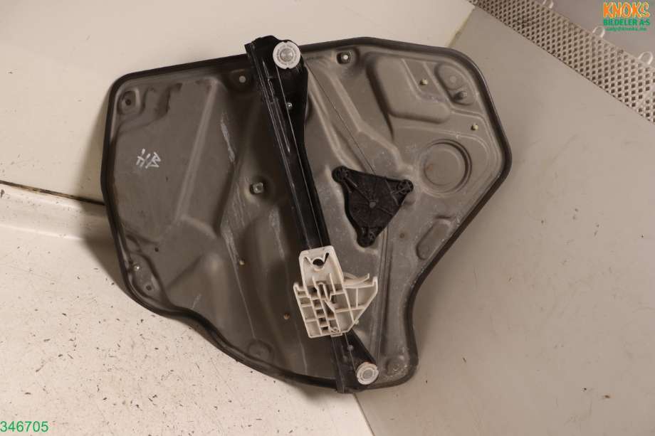 Ruteheis til Škoda Octavia 2005-2008 (Type II, Fase 1)  (SKODA|1Z0 839 462 A|)