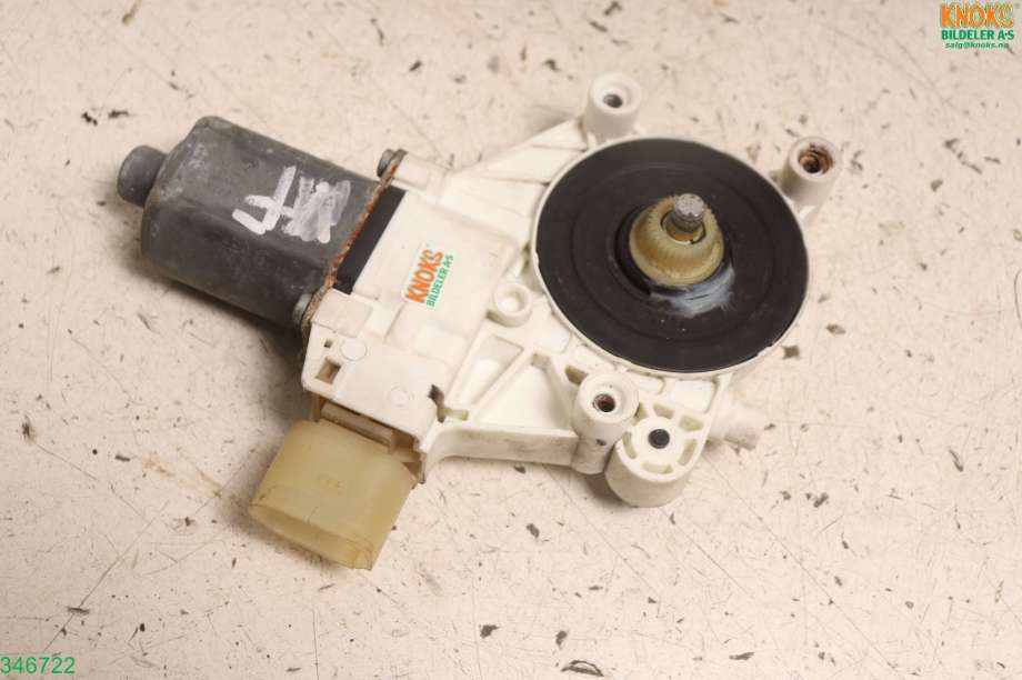 Ruteheis høyre til BMW 3-Serie 2005-2011 (E90/E91/E92/E93) (E90/E91/E92/E93) (BMW|67 62 6 927 028|)