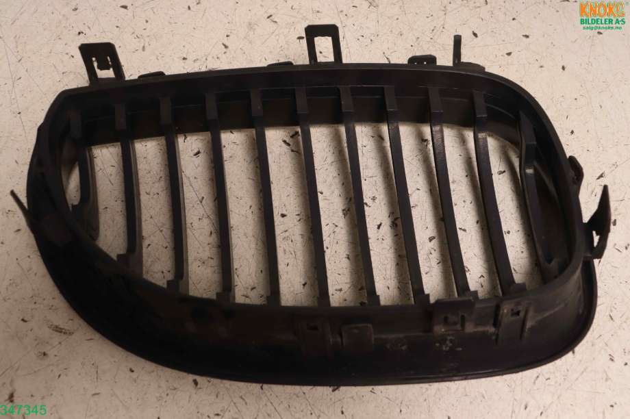 Grill venstre til BMW 5-Serie 2003-2010 (E60/E61) (E60/E61) (BMW|51 71 2 155 447|)