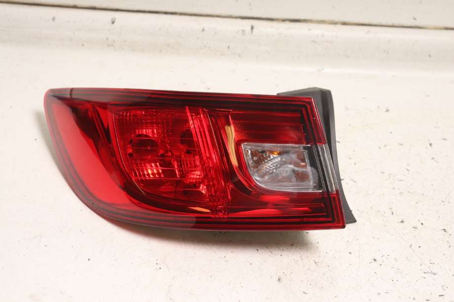 Baklykt venstre til Renault Clio 2016-2019 (Type IV, Fase 2)  (RENAULT|265553752R|)