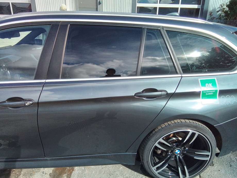 Dør venstre bak til BMW 3-Serie 2012-2018 (F30/F31/F34) (F30/F31/F34) (BMW|41 00 9 628 765|)
