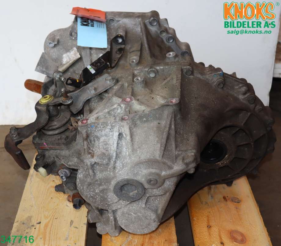 Girkasse manuell 6-trinn til Toyota Avensis 2009-2015 (Type III, Fase 1)  (TOYOTA|3030020A20|)