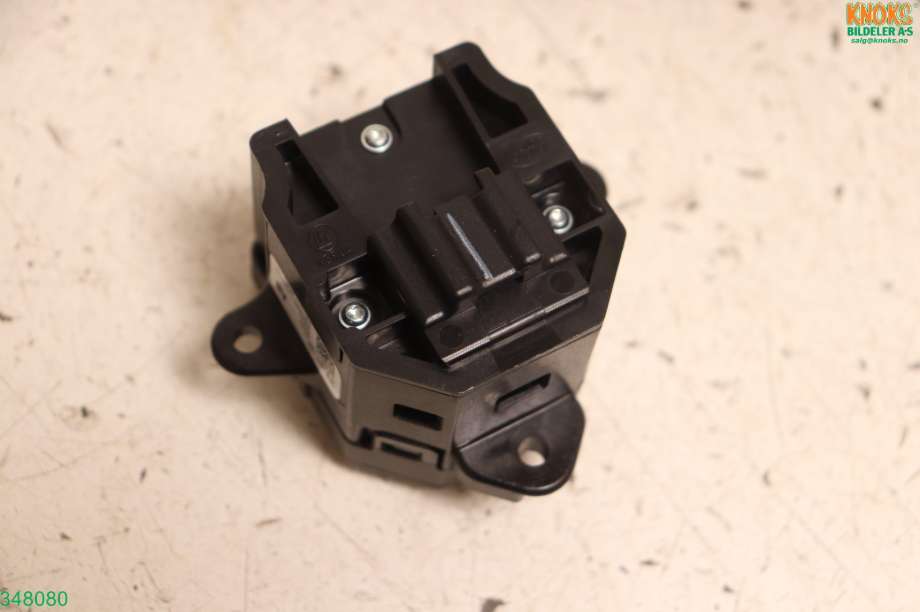 Bryter Antispinn til Land Rover Range Rover, Evoque 2011-2019 (Type I) (LAND-ROVER|LR042668|)