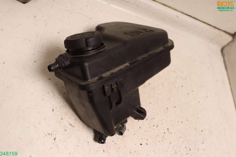 Ekspansjonstank til BMW 5-Serie 2003-2010 (E60/E61) (E60/E61) (BMW|17 13 7 800 292|)
