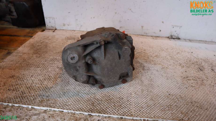 Kardang klokke bak til BMW 5-Serie 2003-2010 (E60/E61) (E60/E61) (BMW|33 10 7 560 592|)