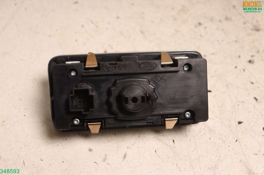 Bryter lys til Volvo XC60 2014-2017 (Type I, Fase 2)  (VOLVO|31443839|)
