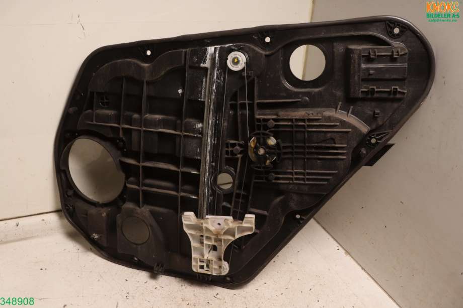 Ruteheis til Hyundai i40 2012-2017  (HYUNDAI|83471 3Z000|)
