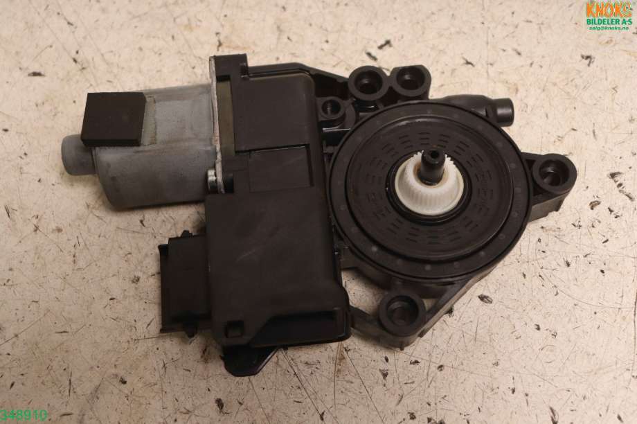Ruteheis venstre til Hyundai i40 2012-2017  (HYUNDAI|83450 3Z010|)