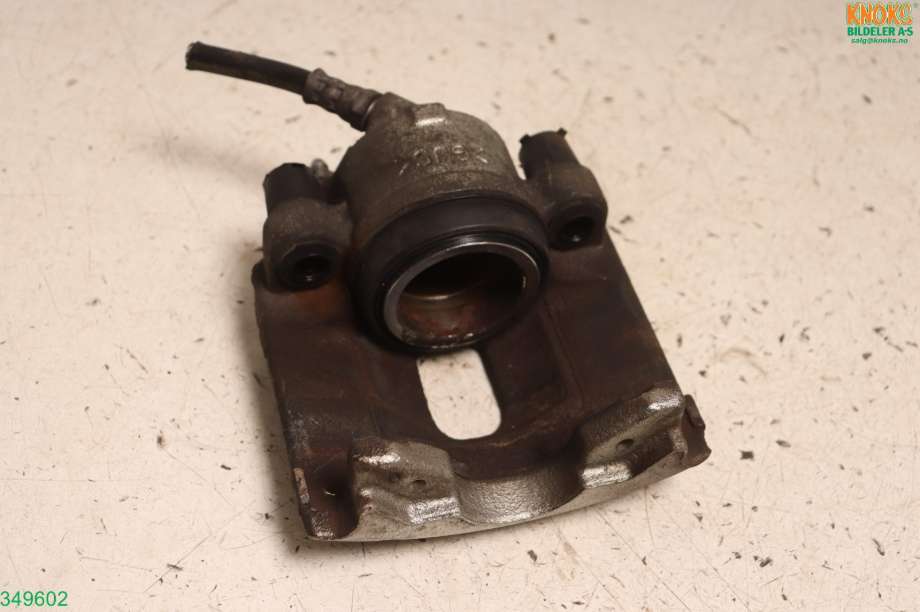 Bremsecaliper venstre foran til Fiat 500 2008-2020  (FIAT|)