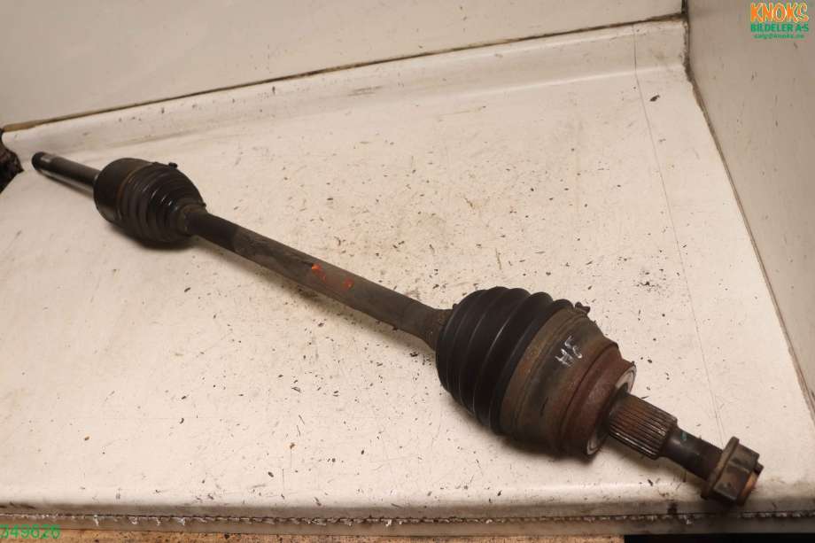 Drivaksel høyre foran til Mercedes ML 2005-2011 (W164) (W164) (MERCEDES|A 164 330 19 01|)