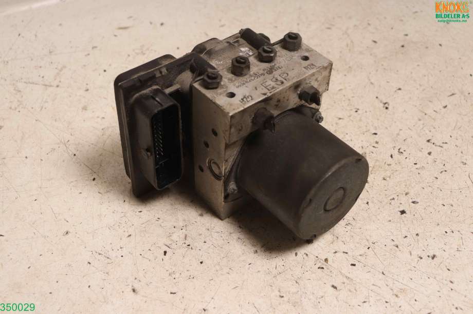ABS sentral til Audi A4 2007-2014 (Type IV) (B8) (B8) (AUDI|8K0 614 517 FM|)