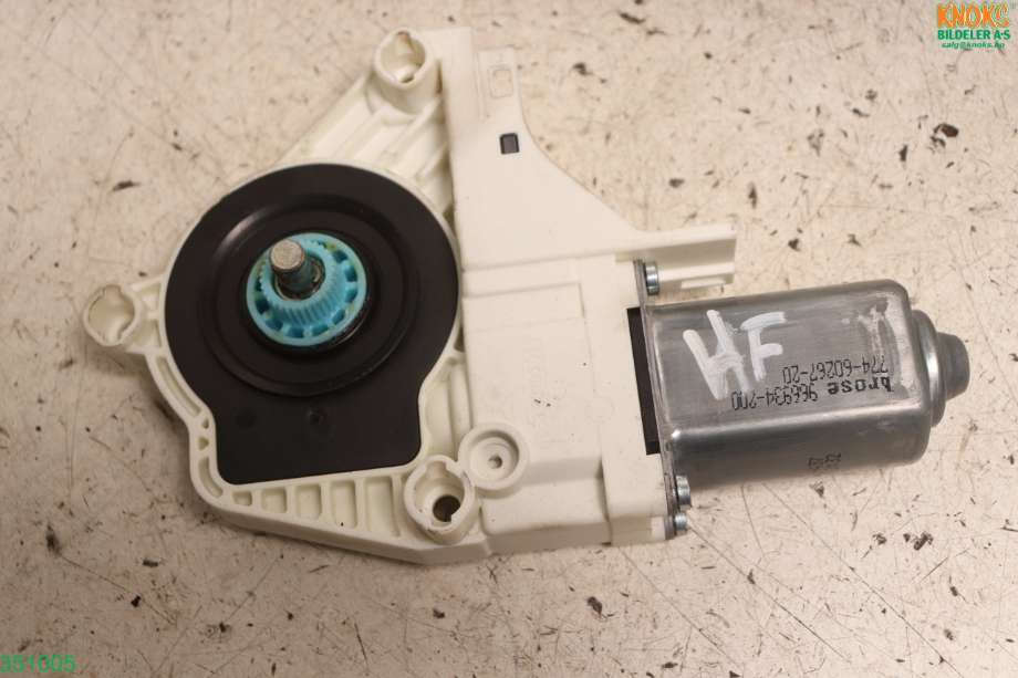 Ruteheis høyre til Audi A4 2007-2014 (Type IV) (B8) (B8) (AUDI|8T0 959 802 B|)