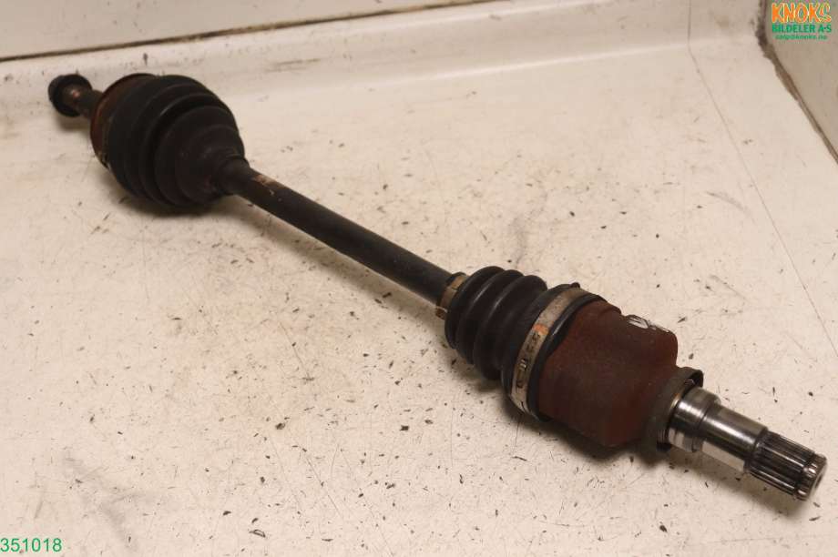 Drivaksel venstre foran til Toyota Yaris 2009-2011 (Type II, Fase 2) (TOYOTA|434200D380|)
