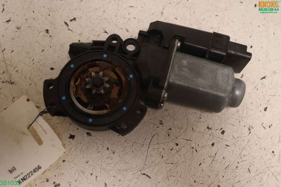 Ruteheis venstre til Kia Sportage 2010-2016 (Type III) (KIA|82450 3W010|)
