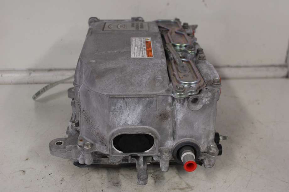 Inverter elbil til Toyota Yaris 2012-2014 (Type III, Fase 1)  (TOYOTA|G920059015|)