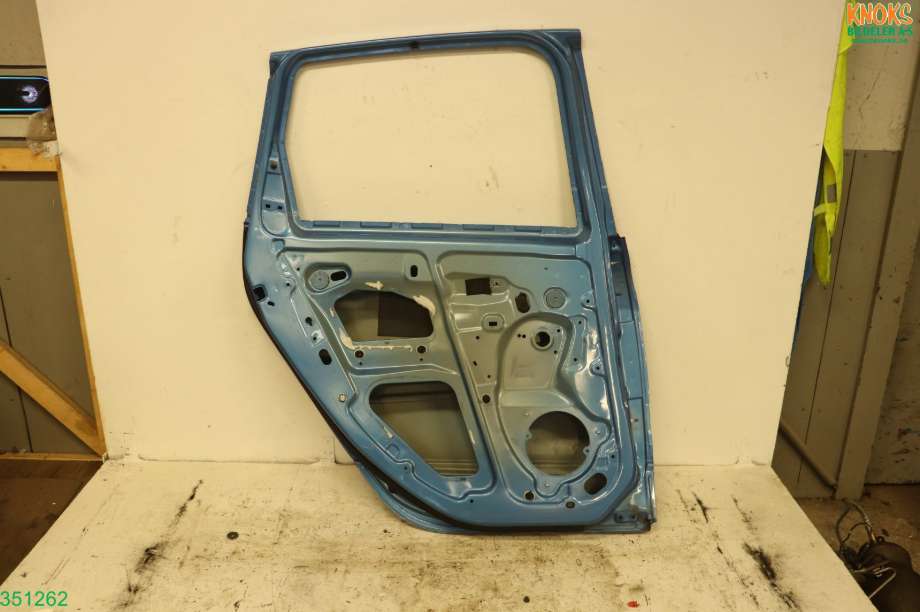 Dør venstre bak til Renault Scenic 2009-2016 (Type III) (RENAULT|821012747R|)