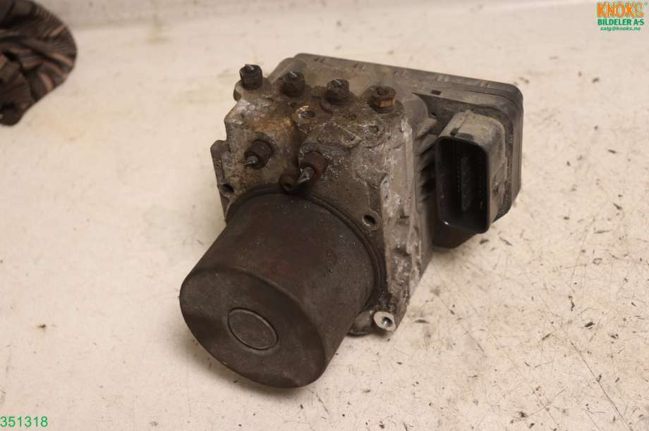 ABS sentral til Toyota Urban Cruiser 2009-2014 (TOYOTA|4405052A71|)