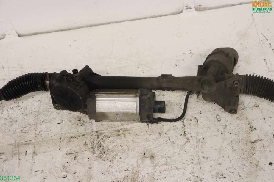 Tannstang elektrisk til Audi A3 2009-2012 (Type II, Fase 2)  (AUDI|1K1 423 055 M|)