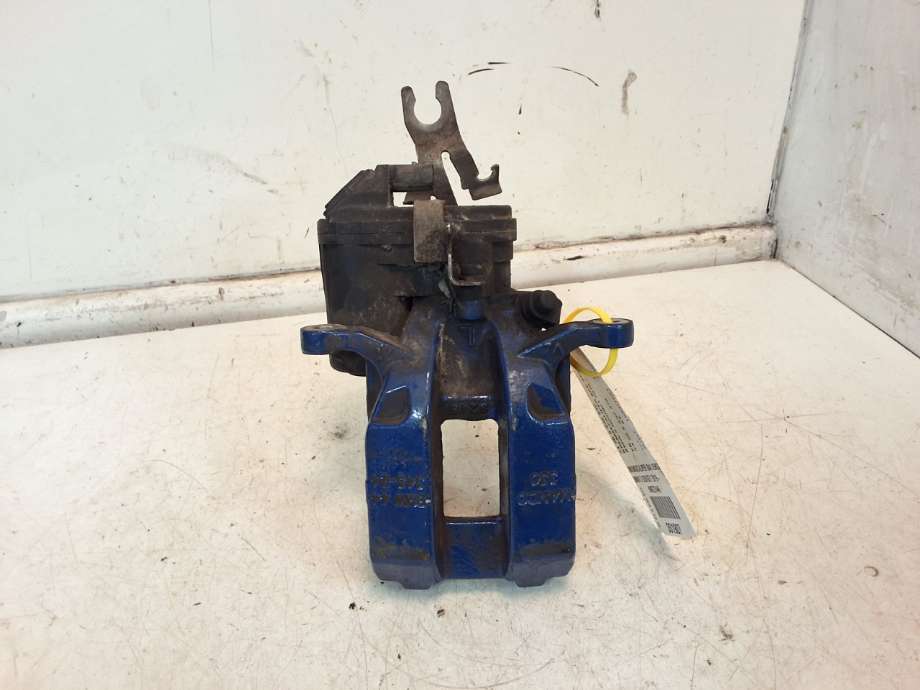 Bremsecaliper venstre bak til BMW 3-Serie 2018-->> (G20) (G20) (BMW|34 20 8 836 845|34 20 8 832 470|)