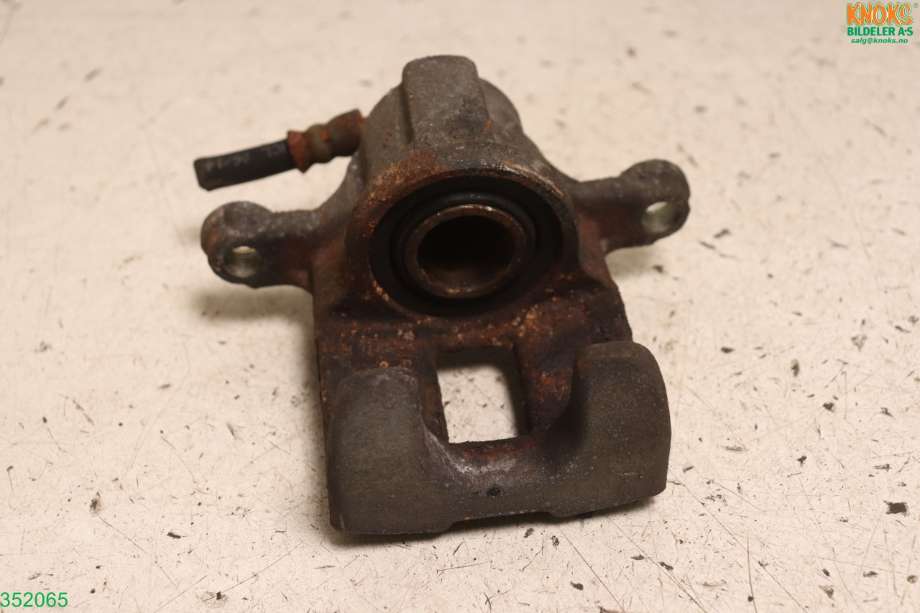 Bremsecaliper venstre bak til Nissan Leaf 2011-2017 (Type I)  (NISSAN|440113NF0A|)