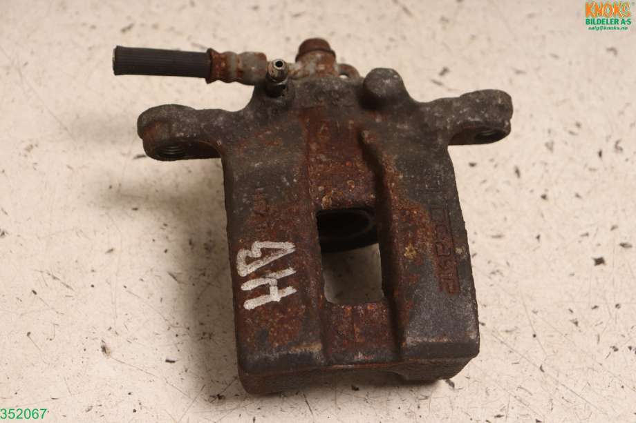 Bremsecaliper høyre bak til Nissan Leaf, 2011-2017 (Type I) (NISSAN|440013NF0A)