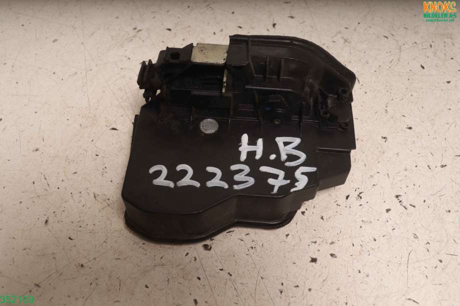 Låsekasse høyre bak til BMW 5-Serie 2003-2010 (E60/E61) (E60/E61) (BMW|51 22 7 202 148|)