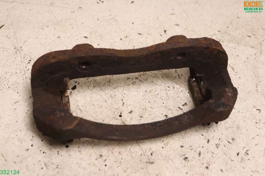 Bremsecaliper brakett til Nissan NV200 2010-2019  (NISSAN|)
