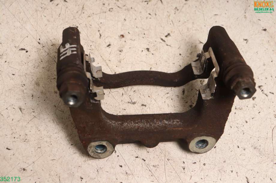 Bremsecaliper brakett til Peugeot 3008, 2009-2016 (Type I)  (PEUGEOT|4404 K5)