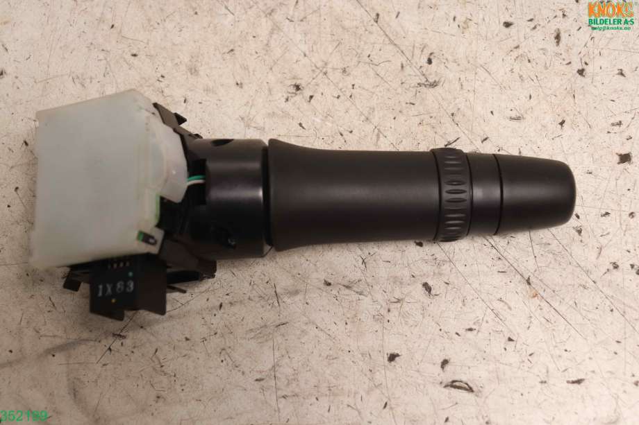 Bryter blink til Mitsubishi i-MiEV 2010-->> (MITSUBISHI|8614A227|)