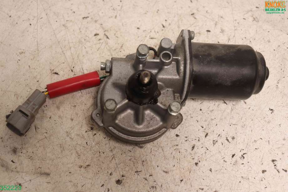 Viskermotor frontrute til Mitsubishi i-MiEV 2010-->>  (MITSUBISHI|8250A530|)
