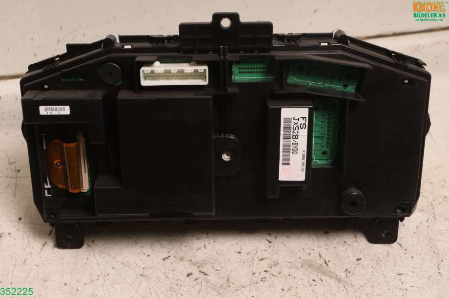 Instrumentpanel til Nissan NV200 2010-2019  (NISSAN|24820JX52B|)