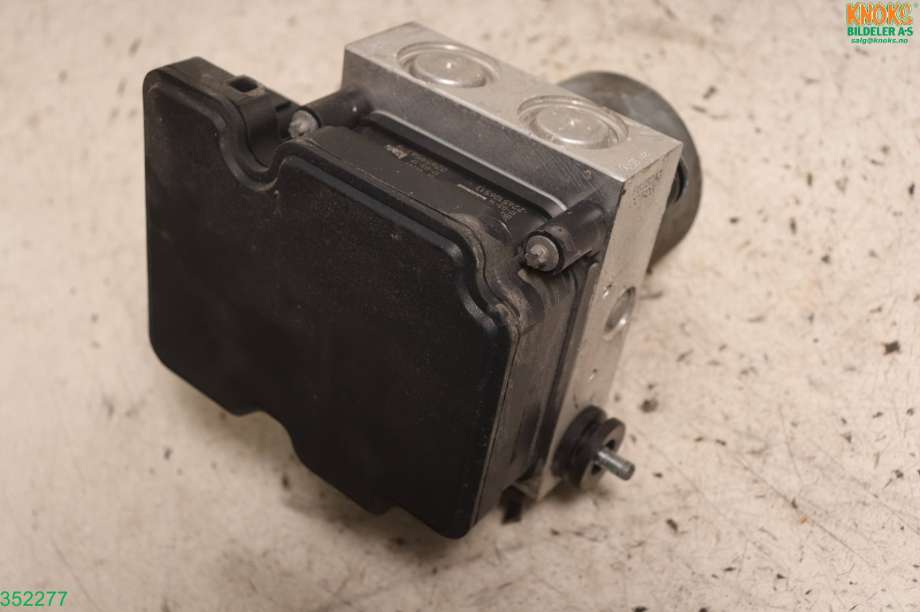 ABS sentral til Mercedes Sprinter 2013-2018 (Fase 2) (906) (906) (MERCEDES|A 906 900 48 04|)