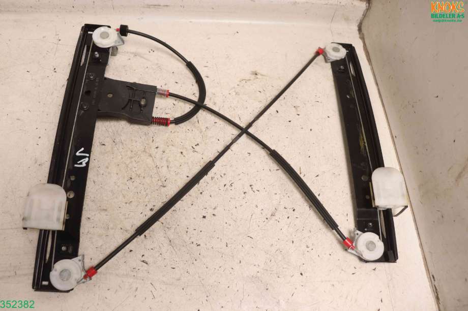 Ruteheis til Ford S-Max 2006-2010 (Type I, Fase 1) (FORD|1881213|)