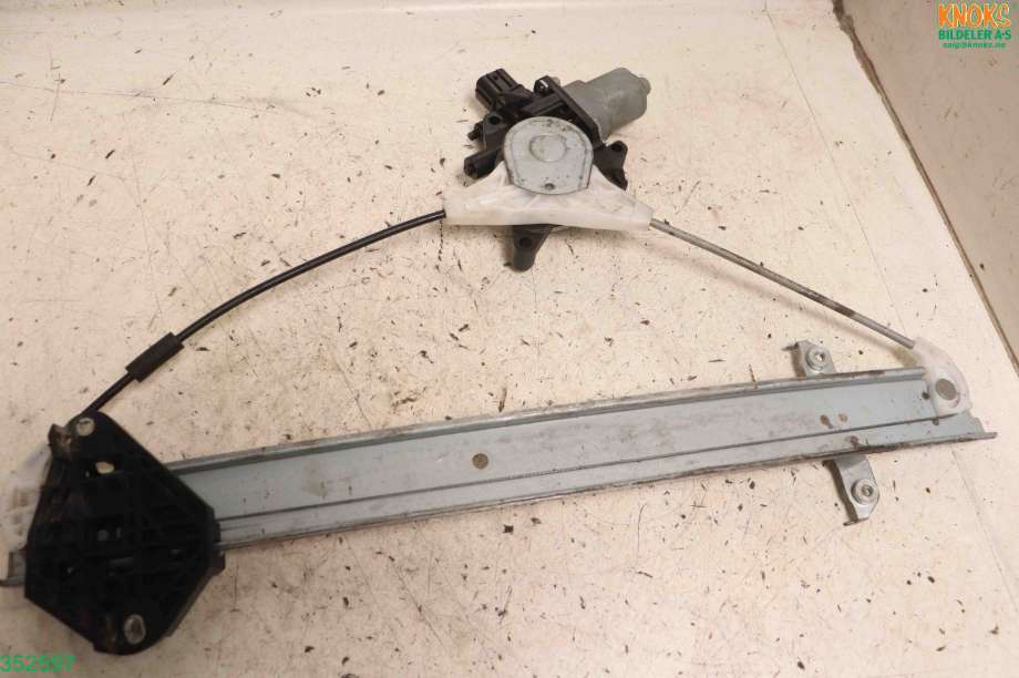 Ruteheis venstre til Subaru Outback 2009-2014 (Type IV) (SUBARU|61042AJ010|)