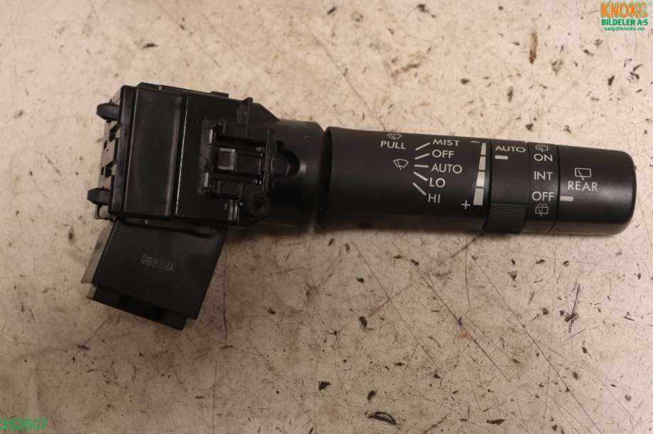 Bryter visker til Subaru Outback 2009-2014 (Type IV) (SUBARU|83114AJ070|)