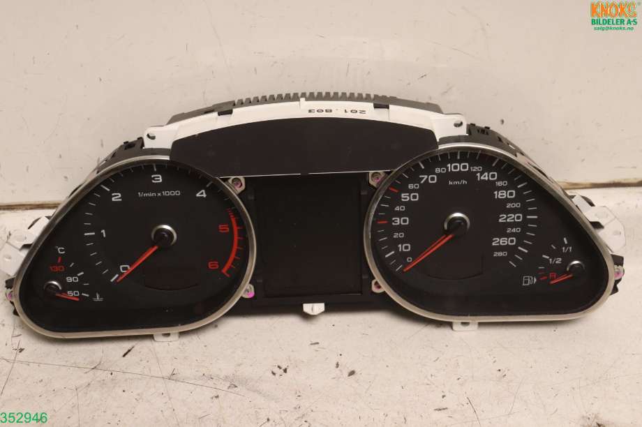 Instrumentpanel til Audi A6 2008-2011 (Type III, Fase 2) (C6) (C6) (AUDI|4F0 920 933 A|)