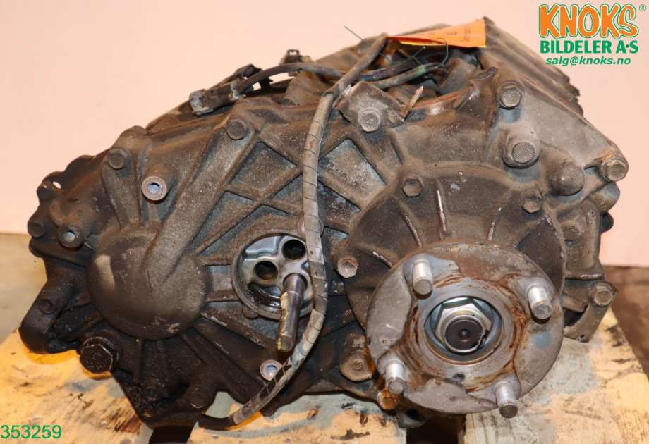 Girkasse 4WD fordelingskasse til Toyota Land Cruiser 120 2002-2009  (TOYOTA|361006D180|)