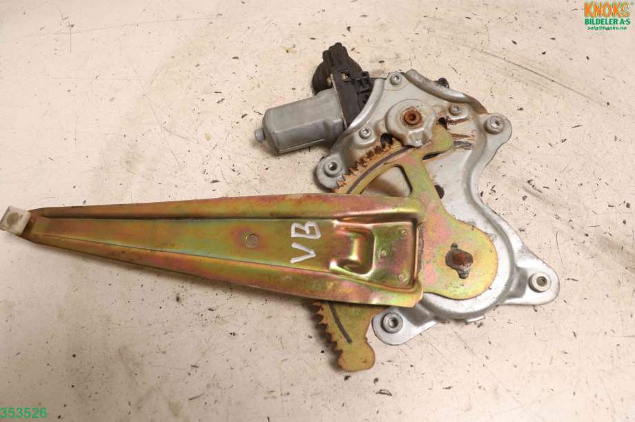 Ruteheis venstre til Toyota Land Cruiser 120 2002-2009  (TOYOTA|8571058010|6980435080|)