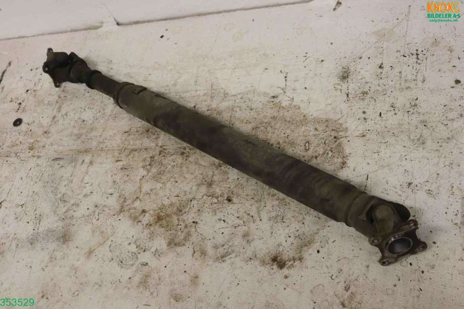 Mellomaksel til Toyota Land Cruiser 120 2002-2009  (TOYOTA|371106A450|)