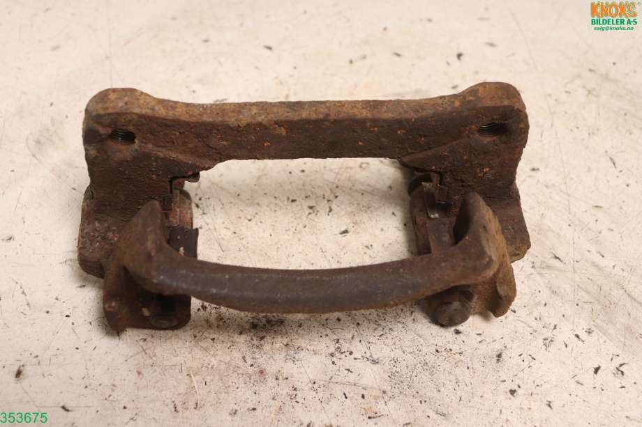 Bremsecaliper brakett til Toyota Land Cruiser 120 2002-2009 (TOYOTA|4772160020|)