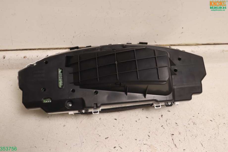 Instrumentpanel til Toyota Yaris 2009-2011 (Type II, Fase 2) (TOYOTA|838000DJ30|)