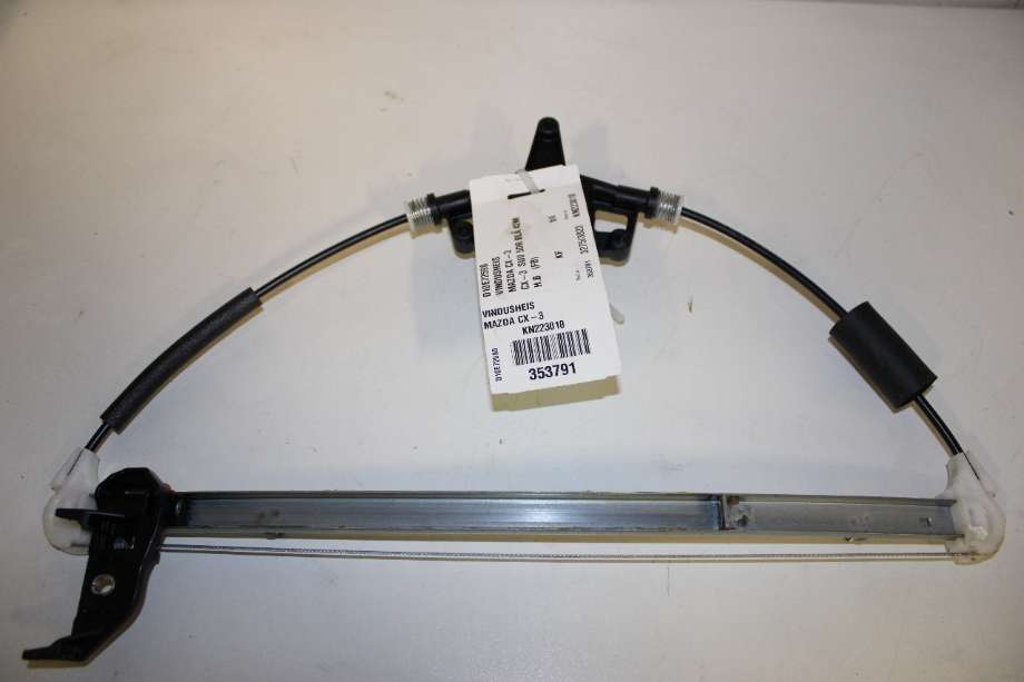 Ruteheis til Mazda CX-3 2015-2022  (MAZDA|D10E72590|)
